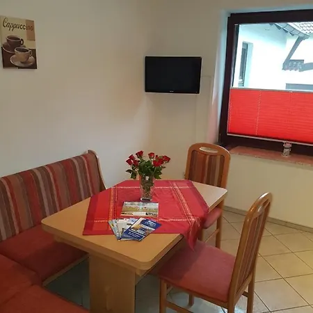 Kleine Nixe Hummer * Κουξχάφεν